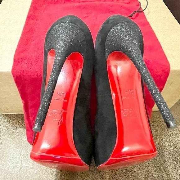 Christian Louboutin Very Prive platform pumps 120mm, Veau Velour suede glitter. - Picture 8 of 10